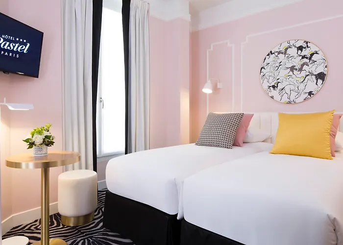 Hotel Pastel Paris